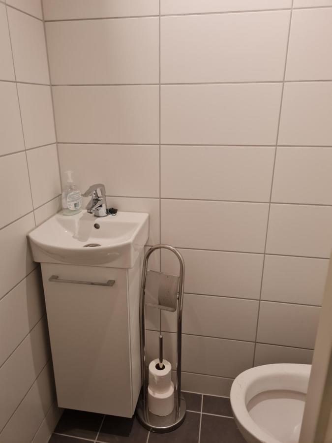 Privat Room In Shared 3 Rooms Apartment Manglerud Oslo Exterior foto